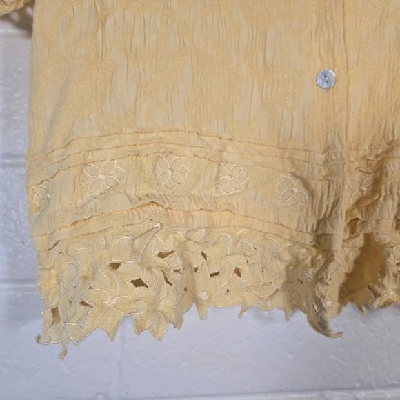 Vtg Butter Yellow Textured Shell Button Shirt 10 Short Sleeve Blouse Top Lace - Picture 3 of 7